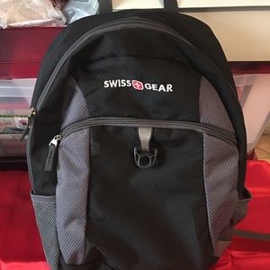 UNISEX lightweight SWISS GEAR Backpack.  NEW!